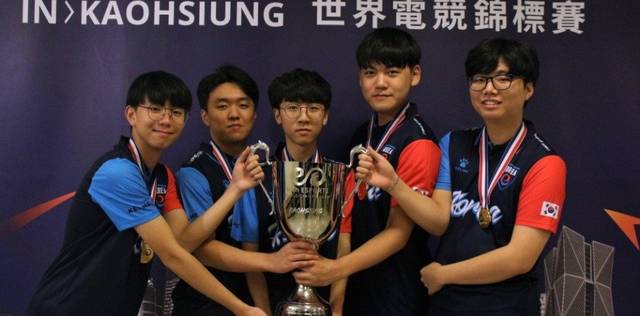 中国男篮的 中国男篮的