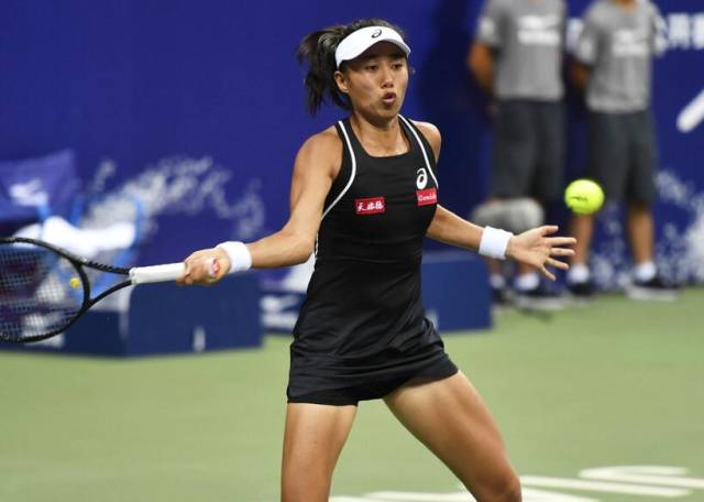 在足球这项 在足球这项