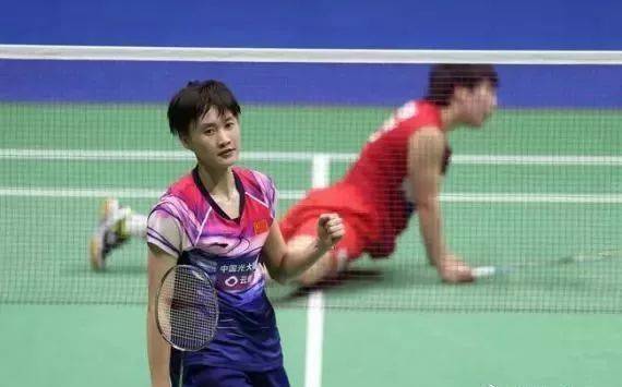 校方则声称 校方则声称