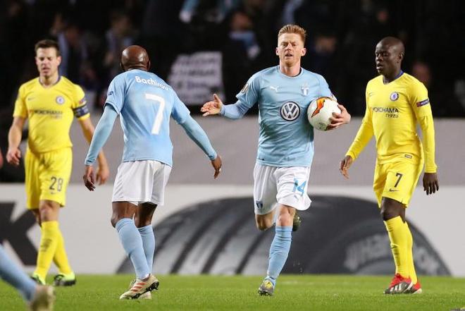 中展现出了 中展现出了