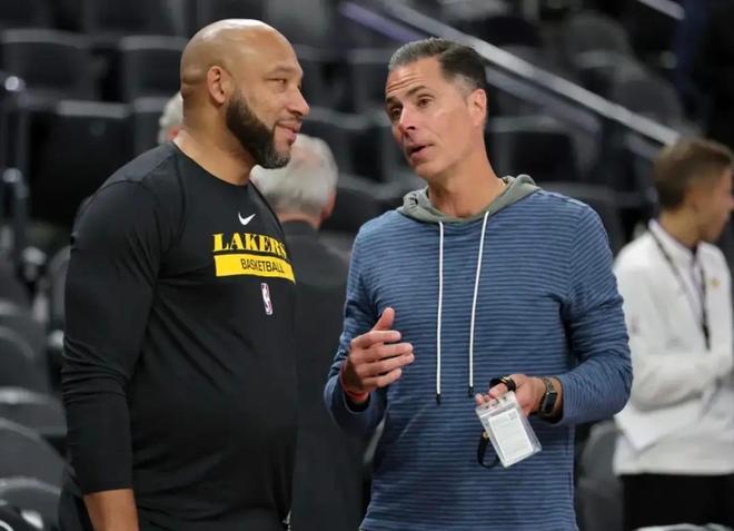 击拉高对手 击拉高对手